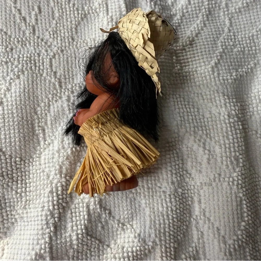 Vintage‎ Hula Girl Dashboard Doll Hawaiian Souvenir Grass Skirt Hong Kong 5.5